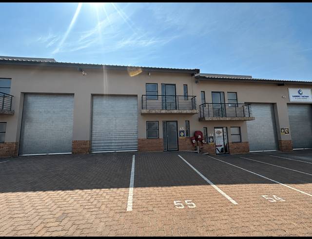 146M² WAREHOUSE TO LET IN KYALAMI